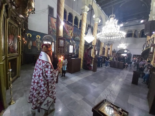 Вечерна богослужба во светата и велика Недела на Пасха