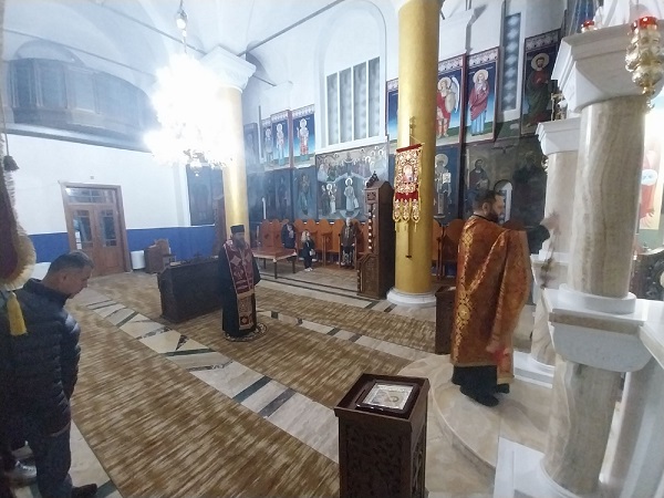 Вечерна богослужба за Неделата дваесет и четврта по Педесетница