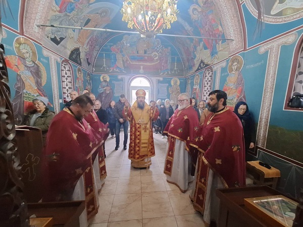 Свети великомаченик Мина