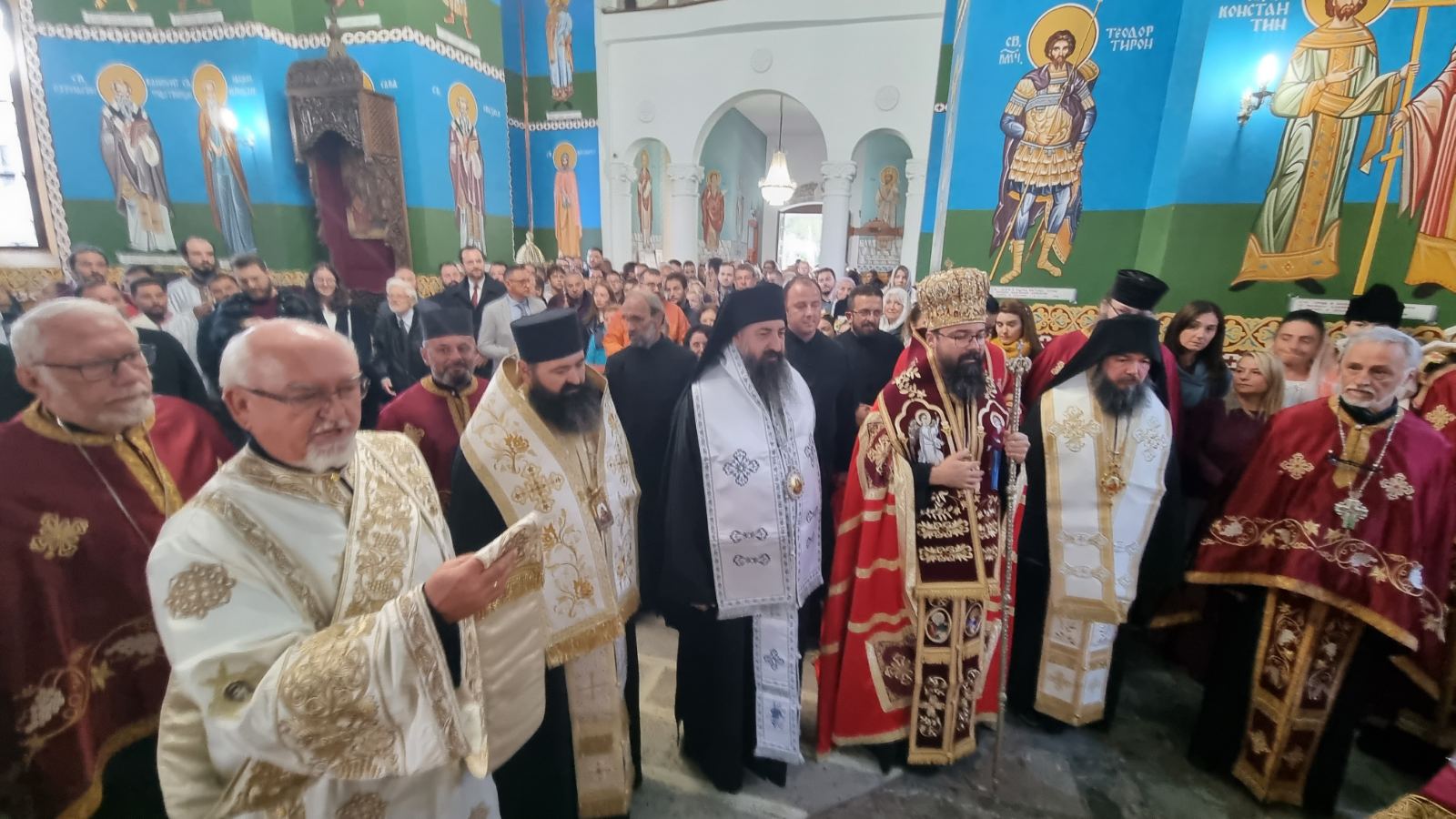 Воскресна вечерна богослужба и парастос за блаженоупокоениот игумен Кирил Пејчиновиќ – Лешочки