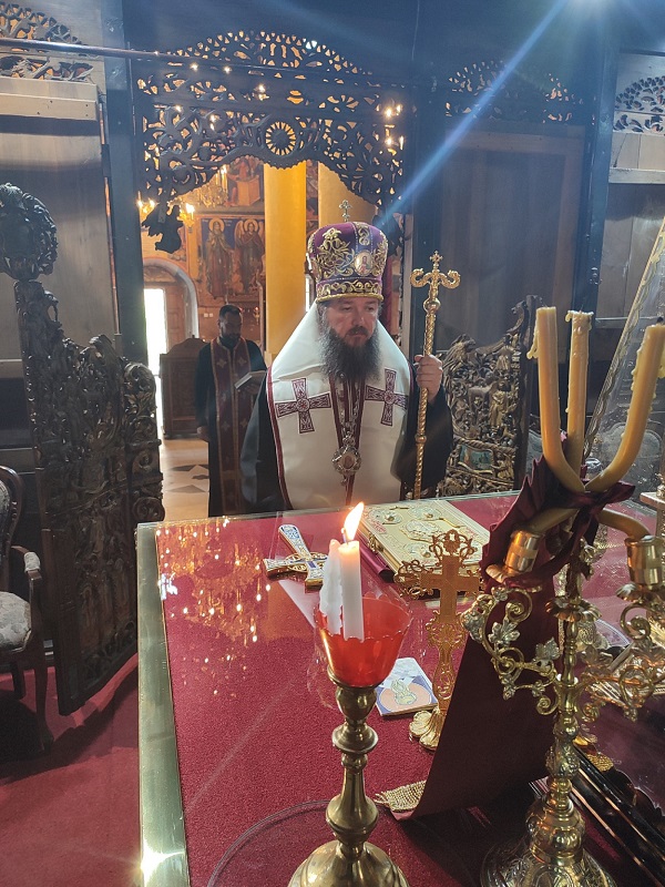 Вечерна богослужба за недела дванаесетта по Педесетница