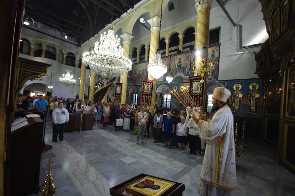 Света Литургија на празникот на светите славни и сефални апостоли Петар и Павле – Петровден