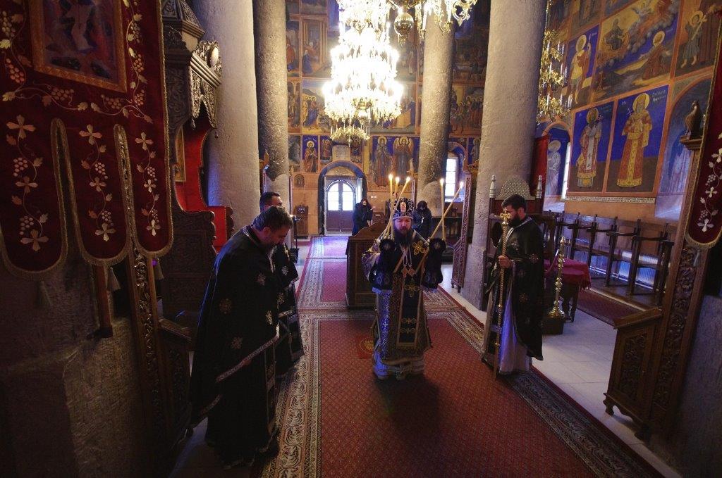 Литургија на претходноосветени дарови во манастирот на Св. Јоаким Осоговски