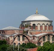 Загриженост поради повикот за пренамена на Света Софија во џамија